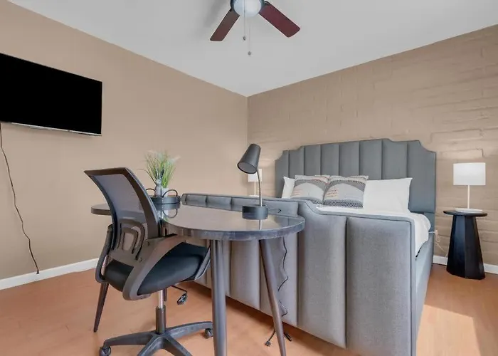 Trendy Cozy Townhome With Pool * Tucson